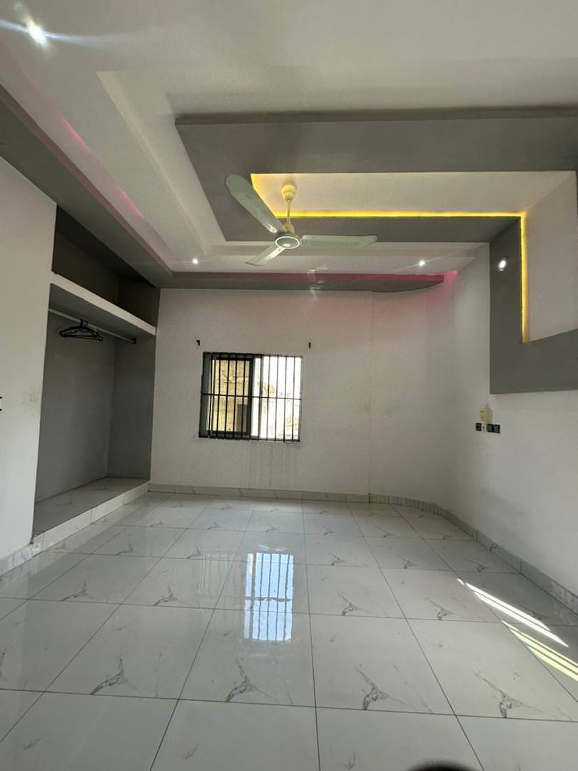 A louer appartement à Akpakpa Habitat