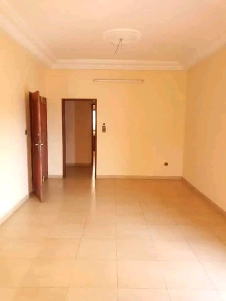 Appartement à louer à Cotonou Étoile rouge