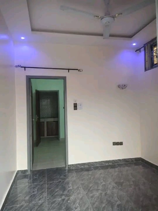 2 chambres salon à louer à Cotonou Agla